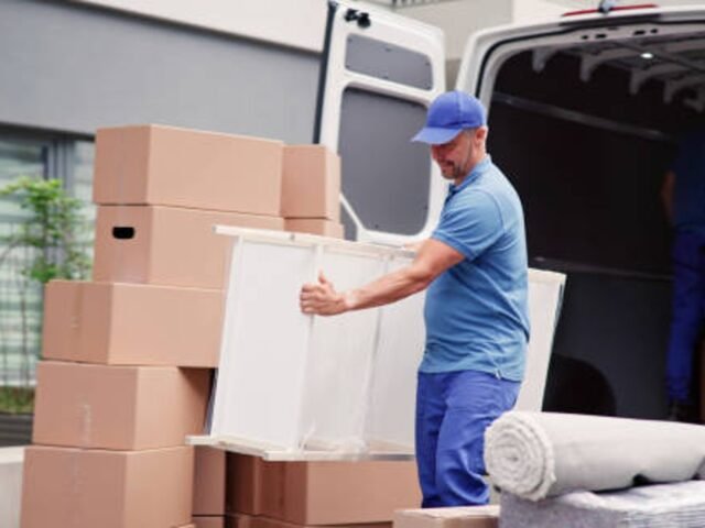 How Can Full Moving Services Providers Help When Your Moving Dates Change?
